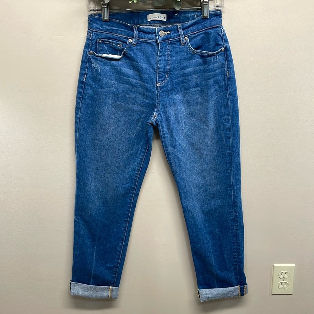 NWOT Loft The Girlfriend Mid Rise Jeans in Original Mid Indigo Wash Denim 26/2